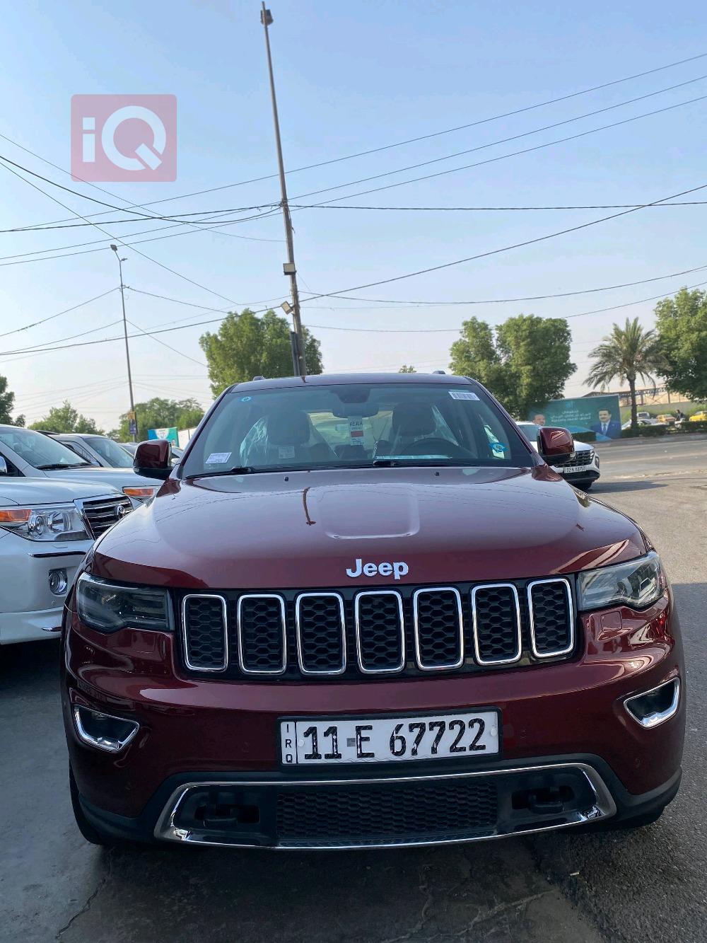 جیپ گراند شیرۆکی